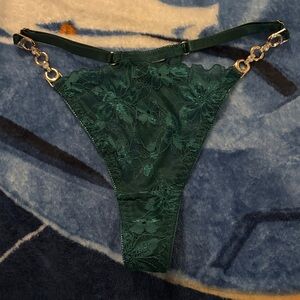 Elegant Green Lace Thong